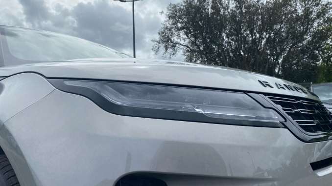 Land Rover Range Rover Evoque 1.5 P270e Edition 5dr Auto Hatchback - Image 17